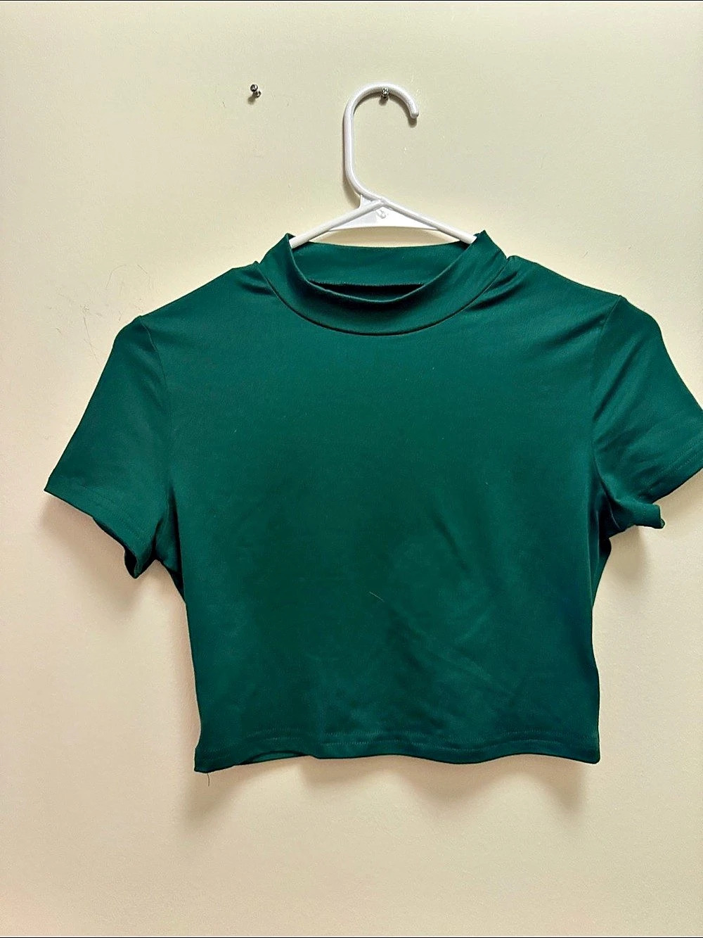 Green Mock Neck Short Sleeve Top
